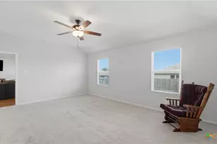 908 Pronghorn Trl, Seguin, TX 78155 - Photo 12
