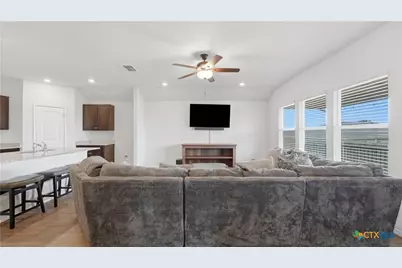 908 Pronghorn Trail, Seguin, TX 78155 - Photo 6