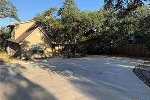 3891 Potters Creek Rd, Canyon Lake, TX 78133 - Photo 36