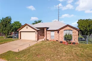 4405 Hitchrock Dr, Killeen, TX 76549 - Photo 2