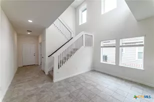 117 Lina Wy, Seguin, TX 78155 - Photo 2