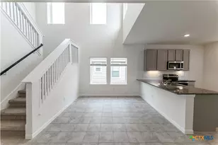 117 Lina Wy, Seguin, TX 78155 - Photo 4