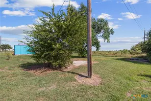 890 N Quailrun Ave, Port Lavaca, TX 77979 - Photo 30