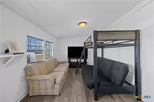 890 N Quailrun Ave, Port Lavaca, TX 77979 - Photo 22