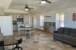 6610 Cr 431, Jonesboro, TX 76538 - Photo 24