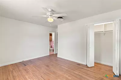 1107 E Robertson Avenue, Copperas Cove, TX 76522 - Photo 16