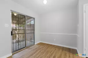 6714 Windsor Hollow, San Antonio, TX 78239 - Photo 10