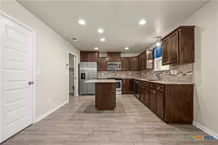 410 Pointer St, Nolanville, TX 76559 - Photo 24