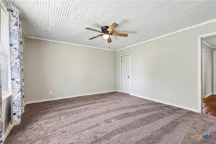 122 Dodd Preston, Elgin, TX 78621 - Photo 24