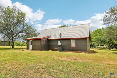 122 Dodd Preston, Elgin, TX 78621 - Photo 40