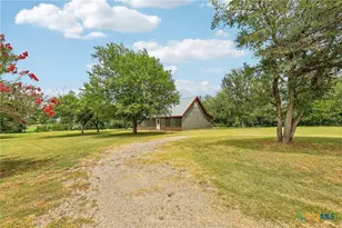122 Dodd Preston, Elgin, TX 78621 - Photo 2