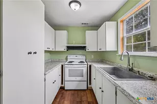 122 Dodd Preston, Elgin, TX 78621 - Photo 16