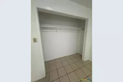 309 E Walnut Street #2, Seguin, TX 78155 - Photo 6