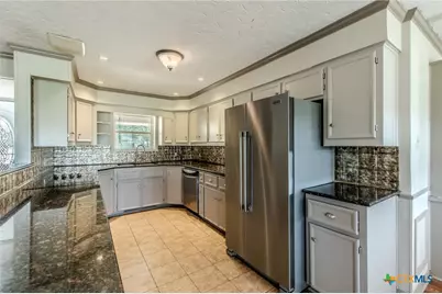 26 S Cliffwood Circle, Belton, TX 76513 - Photo 6