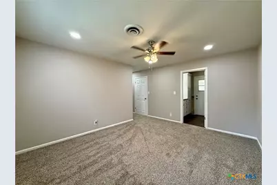 208 Mossy Oaks Lane, Victoria, TX 77904 - Photo 32
