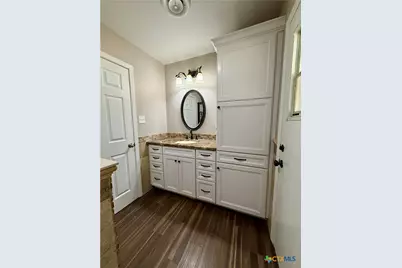 208 Mossy Oaks Lane, Victoria, TX 77904 - Photo 36