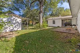 605 N Main St, Nolanville, TX 76559 - Photo 30