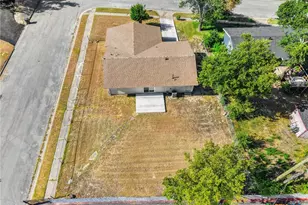 801 Adela St, Killeen, TX 76541 - Photo 22