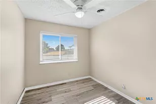 801 Adela St, Killeen, TX 76541 - Photo 18
