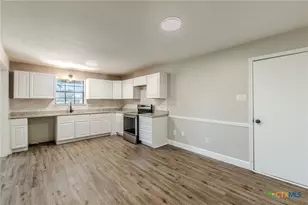 111 Patterson St, Copperas Cove, TX 76522 - Photo 6