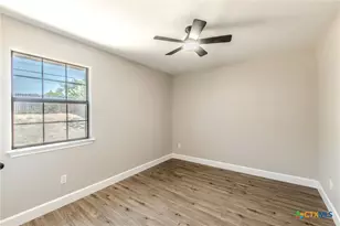 111 Patterson St, Copperas Cove, TX 76522 - Photo 16