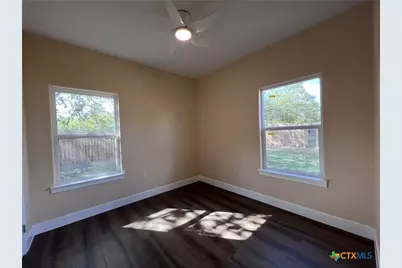 410 W Trinity Street, Luling, TX 78648 - Photo 16