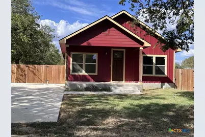 410 W Trinity Street, Luling, TX 78648 - Photo 1