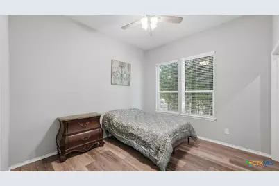 341 Comanche Street, New Braunfels, TX 78130 - Photo 24
