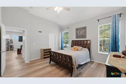 341 Comanche Street, New Braunfels, TX 78130 - Photo 16