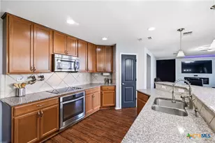 3970 Legend Pond, New Braunfels, TX 78130 - Photo 10