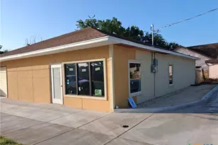 310 W Avenue A, Killeen, TX 76541 - Photo 1