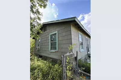 415 Creswell Drive, San Antonio, TX 78220 - Photo 6