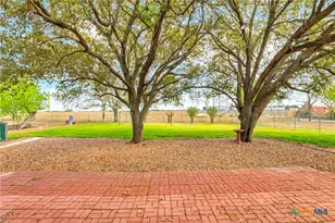 8416 Fm 541, Stockdale, TX 78160 - Photo 38