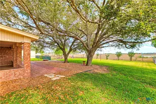 8416 Fm 541, Stockdale, TX 78160 - Photo 40