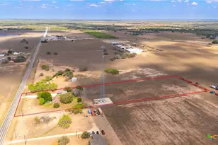 8416 Fm 541, Stockdale, TX 78160 - Photo 10