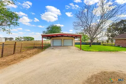 8416 Fm 541, Stockdale, TX 78160 - Photo 6