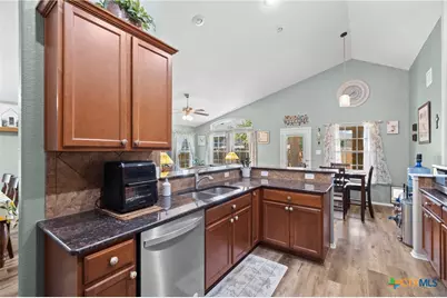 4513 Benvilio Drive, Belton, TX 76513 - Photo 6