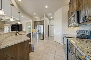 737 Flaman Rd, Canyon Lake, TX 78133 - Photo 6