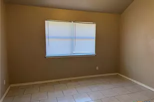 1103 Concho St, Belton, TX 76513 - Photo 6