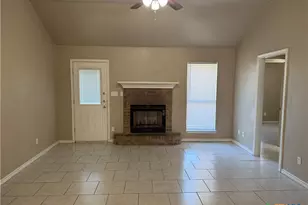 1103 Concho St, Belton, TX 76513 - Photo 2