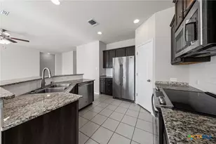 1339 Lakeway Crossing Dr, Temple, TX 76502 - Photo 8