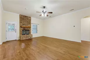 1904 Mike Dr, Copperas Cove, TX 76522 - Photo 4