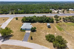 225 Cr 3080, Lampasas, TX 76550 - Photo 2