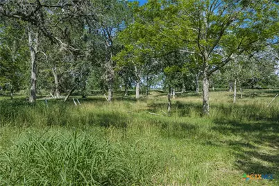 850 Crestview Drive, Cuero, TX 77954 - Photo 6