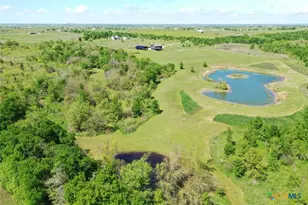 4201 Co Rd 463, Elgin, TX 78621 - Photo 32