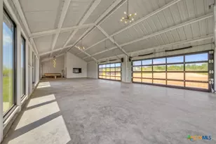 4201 Co Rd 463, Elgin, TX 78621 - Photo 24