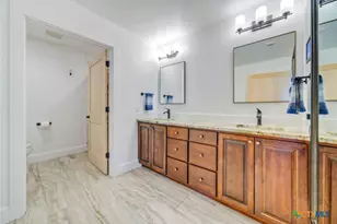 4201 Co Rd 463, Elgin, TX 78621 - Photo 20