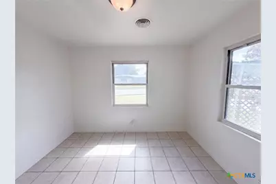 303 Currie Avenue, Killeen, TX 76541 - Photo 8