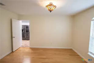 402 Preakness Cir, Copperas Cove, TX 76522 - Photo 6