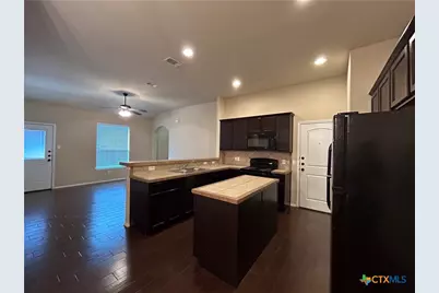 296 Rosalie Drive, New Braunfels, TX 78130 - Photo 12